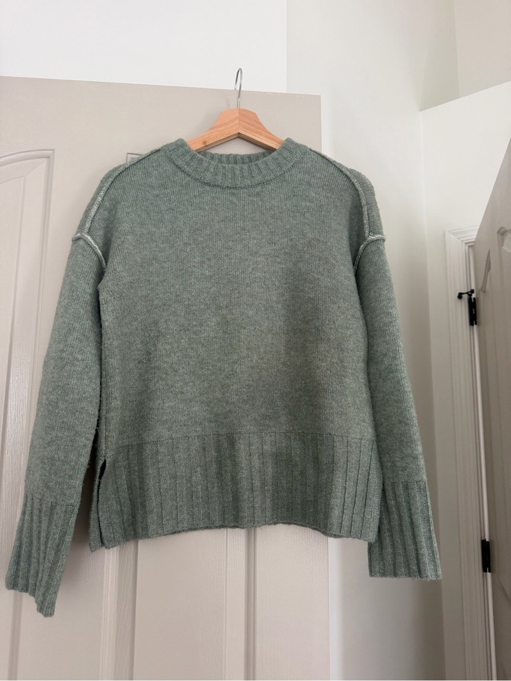 Women sweater